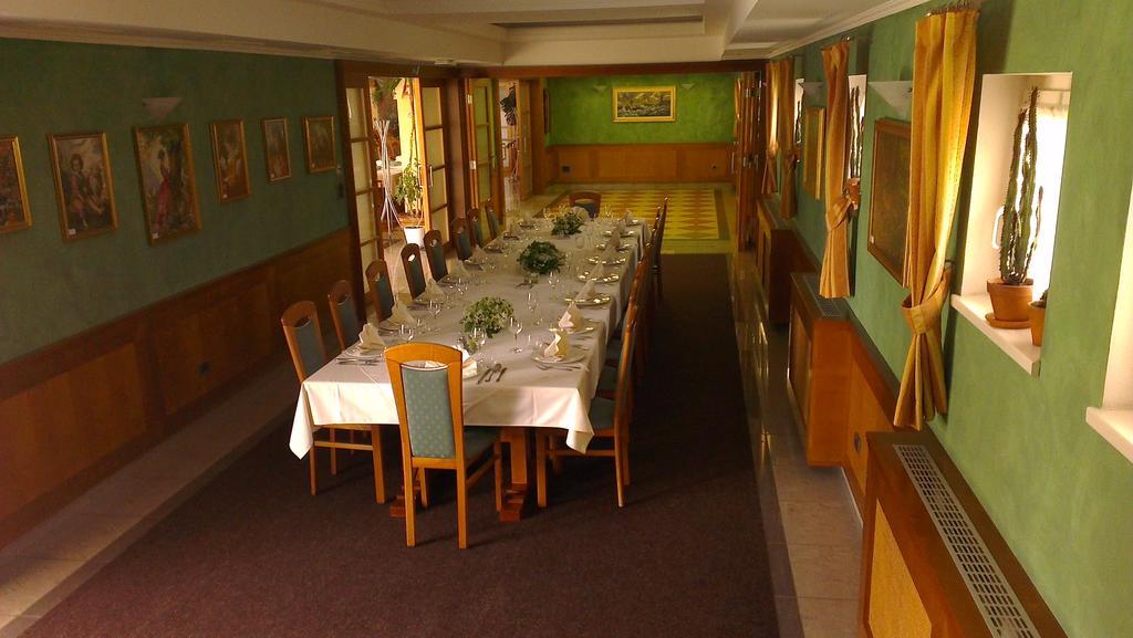 Grandvid Hotel Skofljica Экстерьер фото