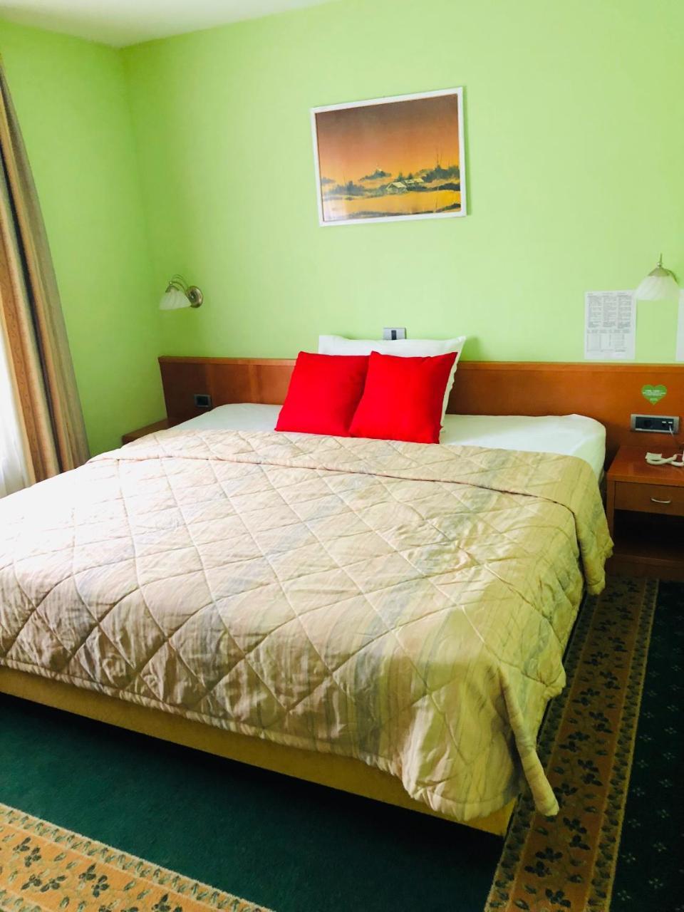 Grandvid Hotel Skofljica Экстерьер фото